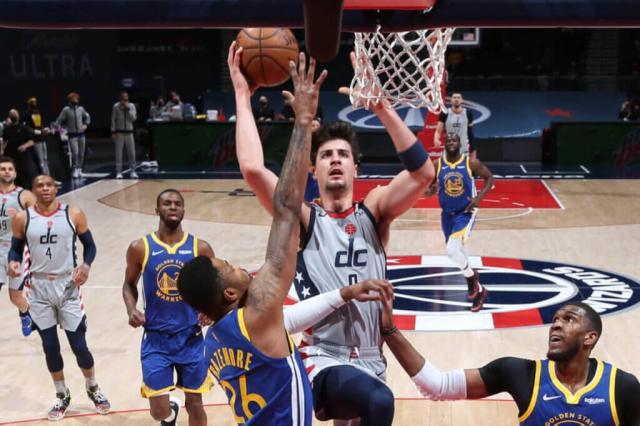 爱奇艺体育-奇才聚焦阿夫迪亚组织能力 比尔新季难进前三阵？